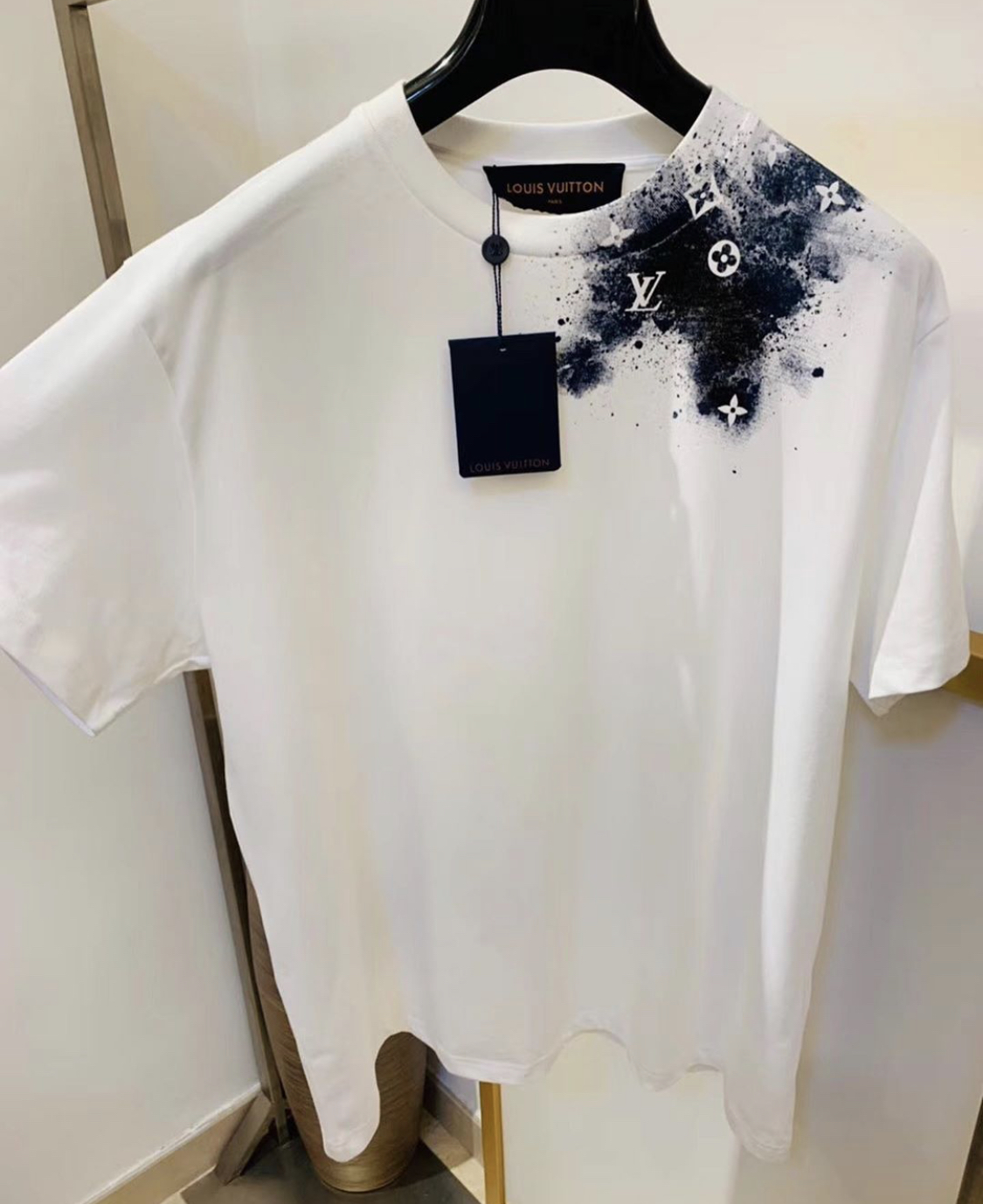 LOUIS VUITTON SPECIAL COLLECTION T-SHIRT