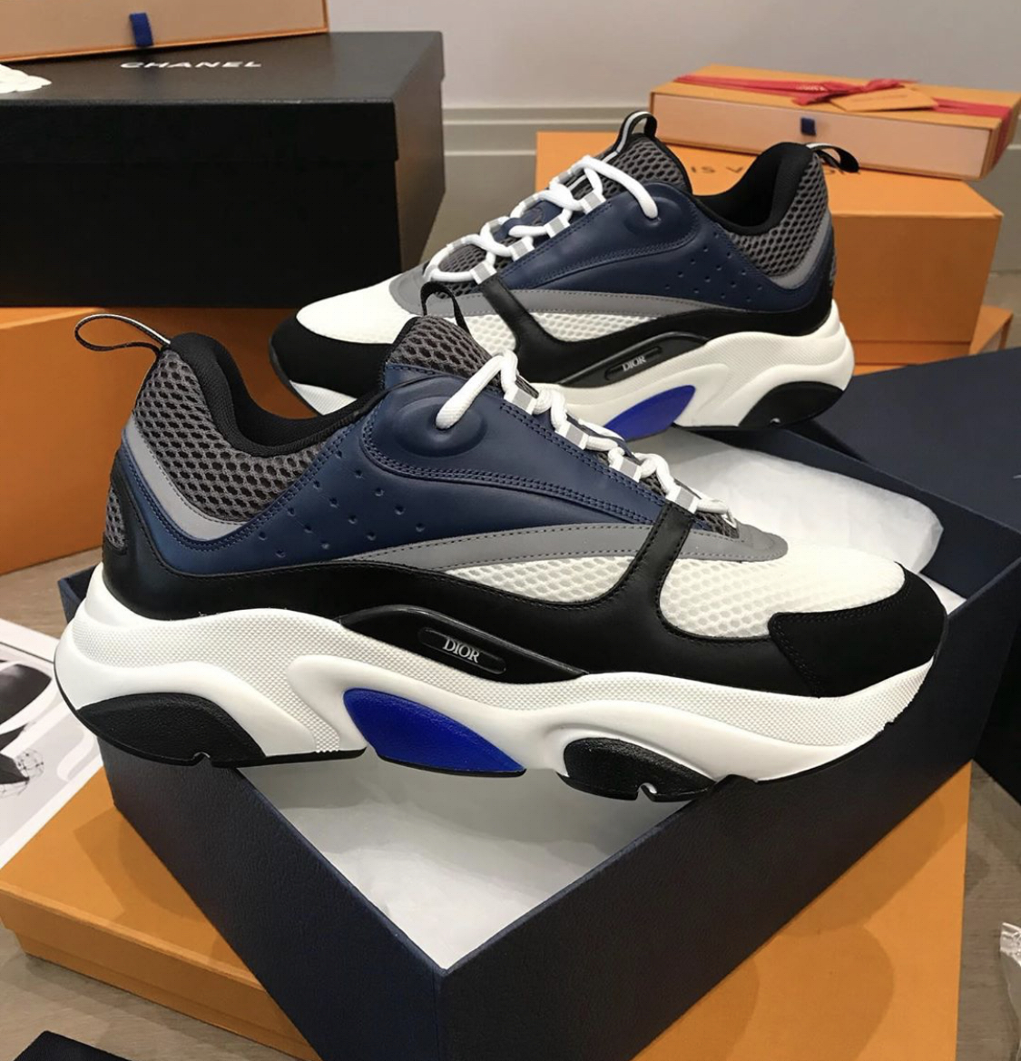 DIOR TECHNICAL KNIT SNEAKER