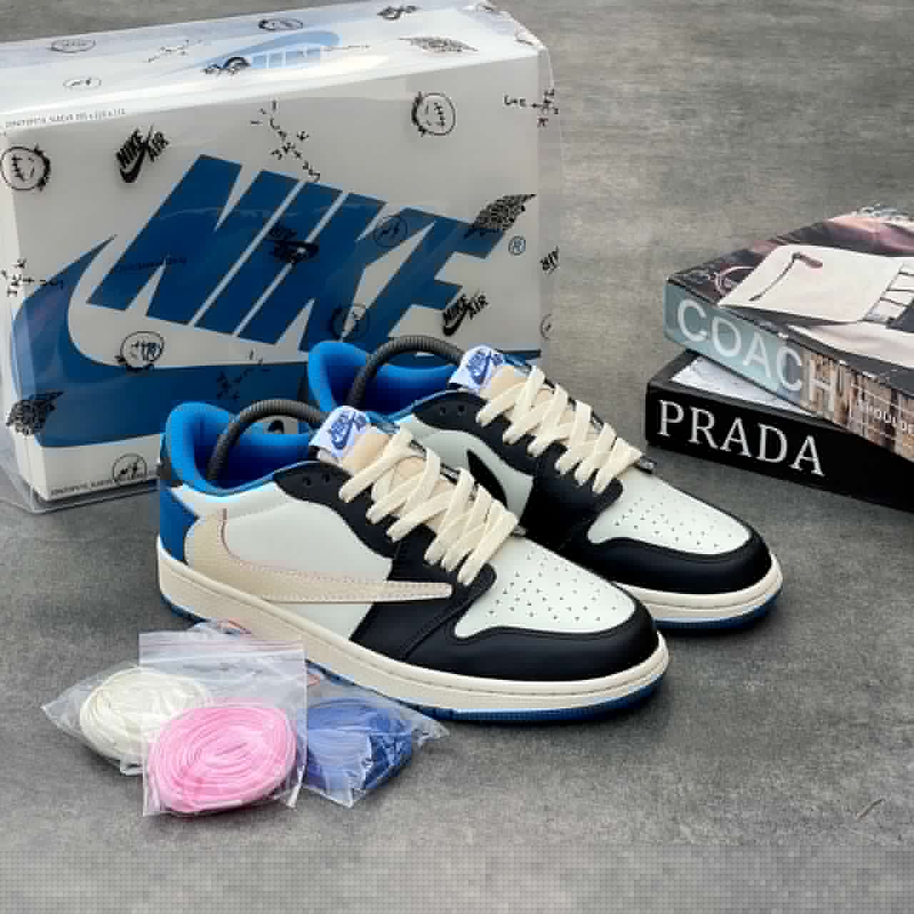 NIKE AIR WHITE, BLACK AND BLUE COLOUR SNEAKERS
