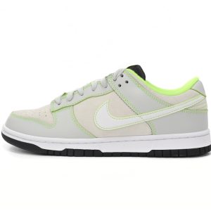 Nike Dunk Low ‘University of Oregon’Green Duck