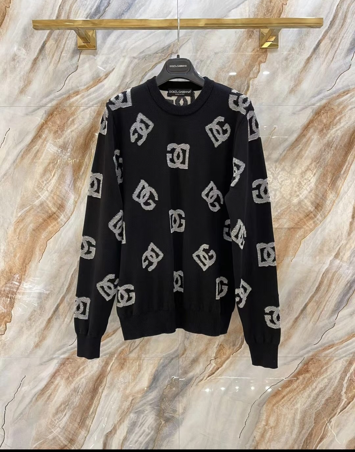 D&G ROUND NECK WITH DG DETAILING SWEATSHIRT