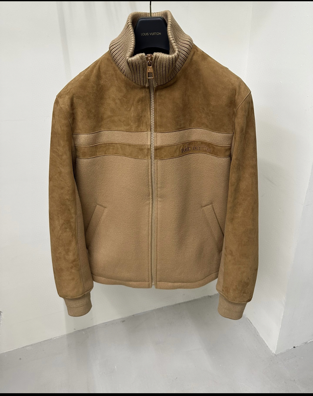 LOUIS VUITTON MIXED MATERIAL LEATHER TEDDY JACKET