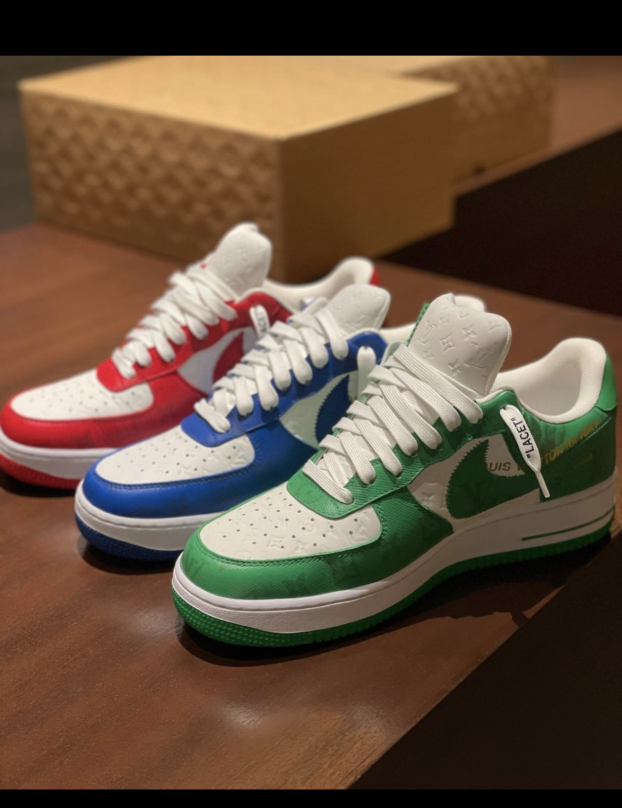 LOUIS VUITTON NIKE AIR FORCE 1 LOW SNEAKERS