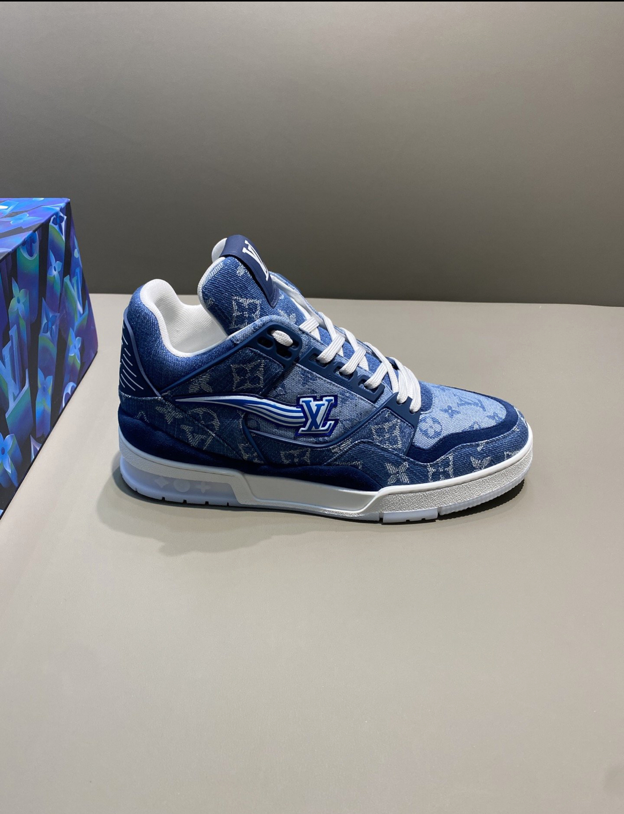 LOUIS VUITTON BLUE MONOGRAM DENIM SNEAKERS