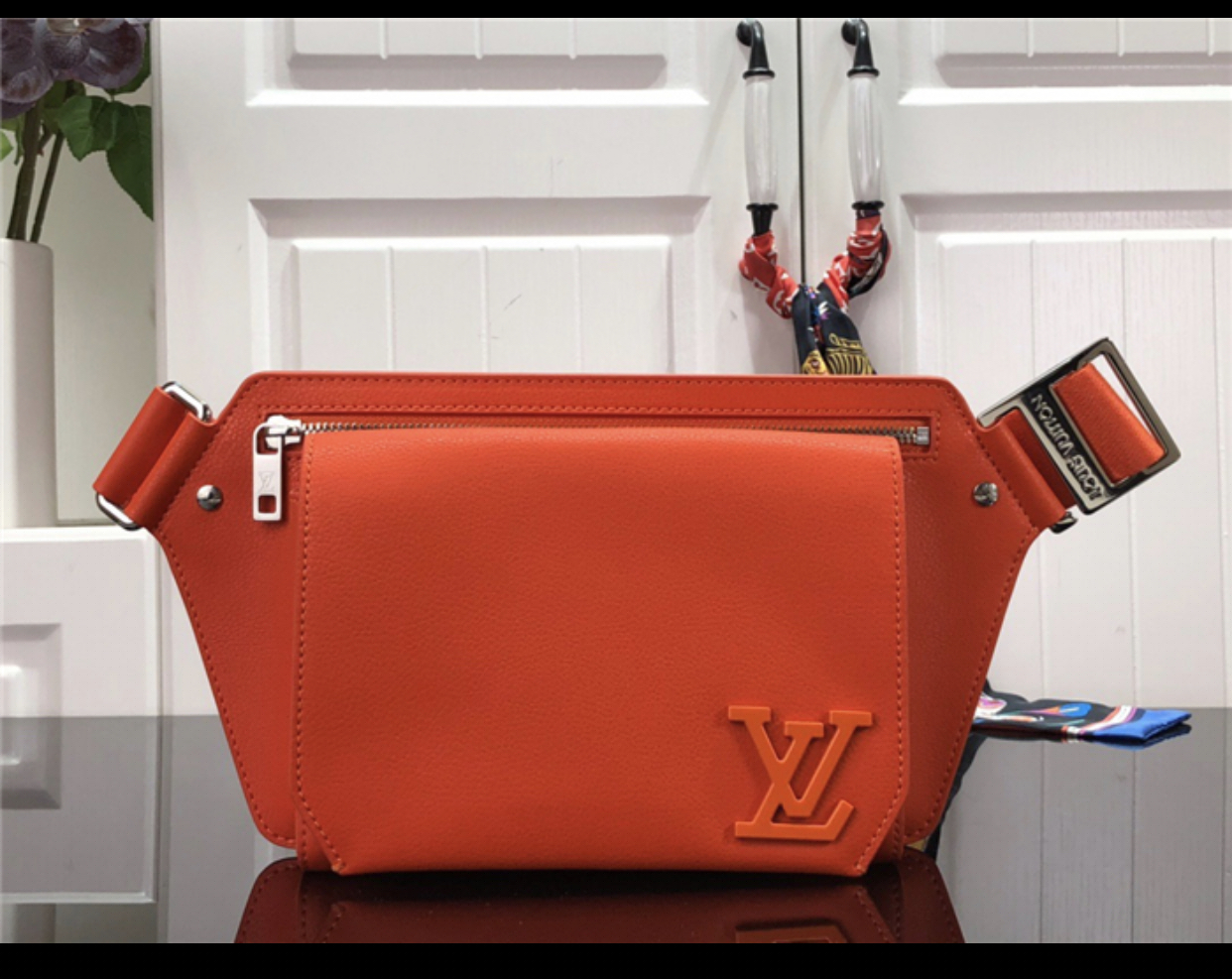 LOUIS VUITTON SLING NEW BAG
