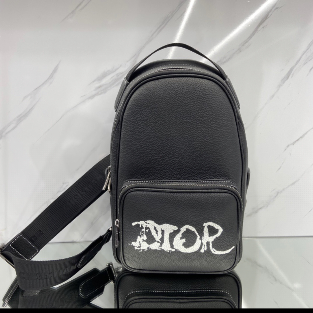 DIOR AND PETER DOIG SLING BAG