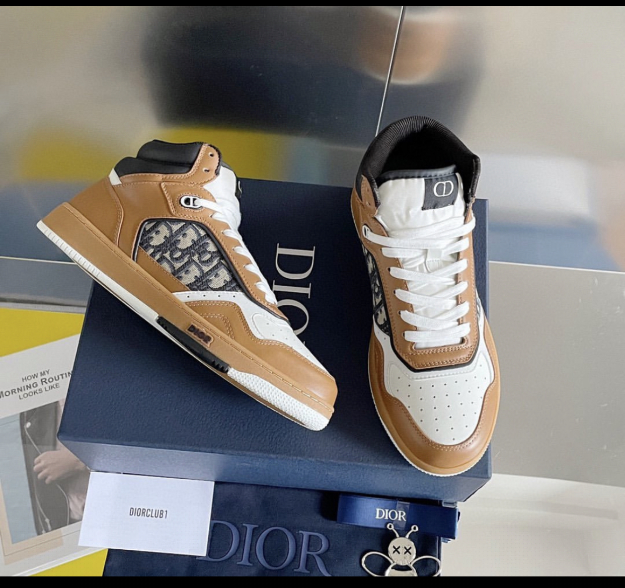 B27 HIGH TOP COFFEE, CREAM AND BLACK SNEAKER