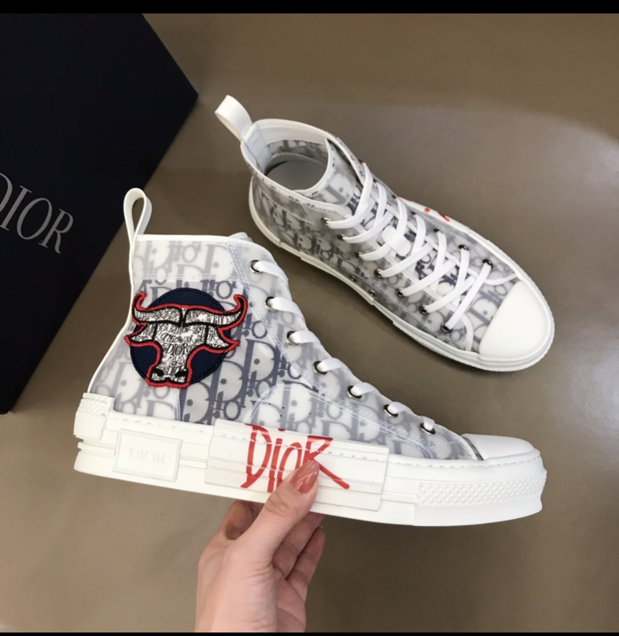 DIOR B23 HIGH TOP SNEAKER WITH DIOR AND SHAWN OX HEAD EMBROIDERY PATCH