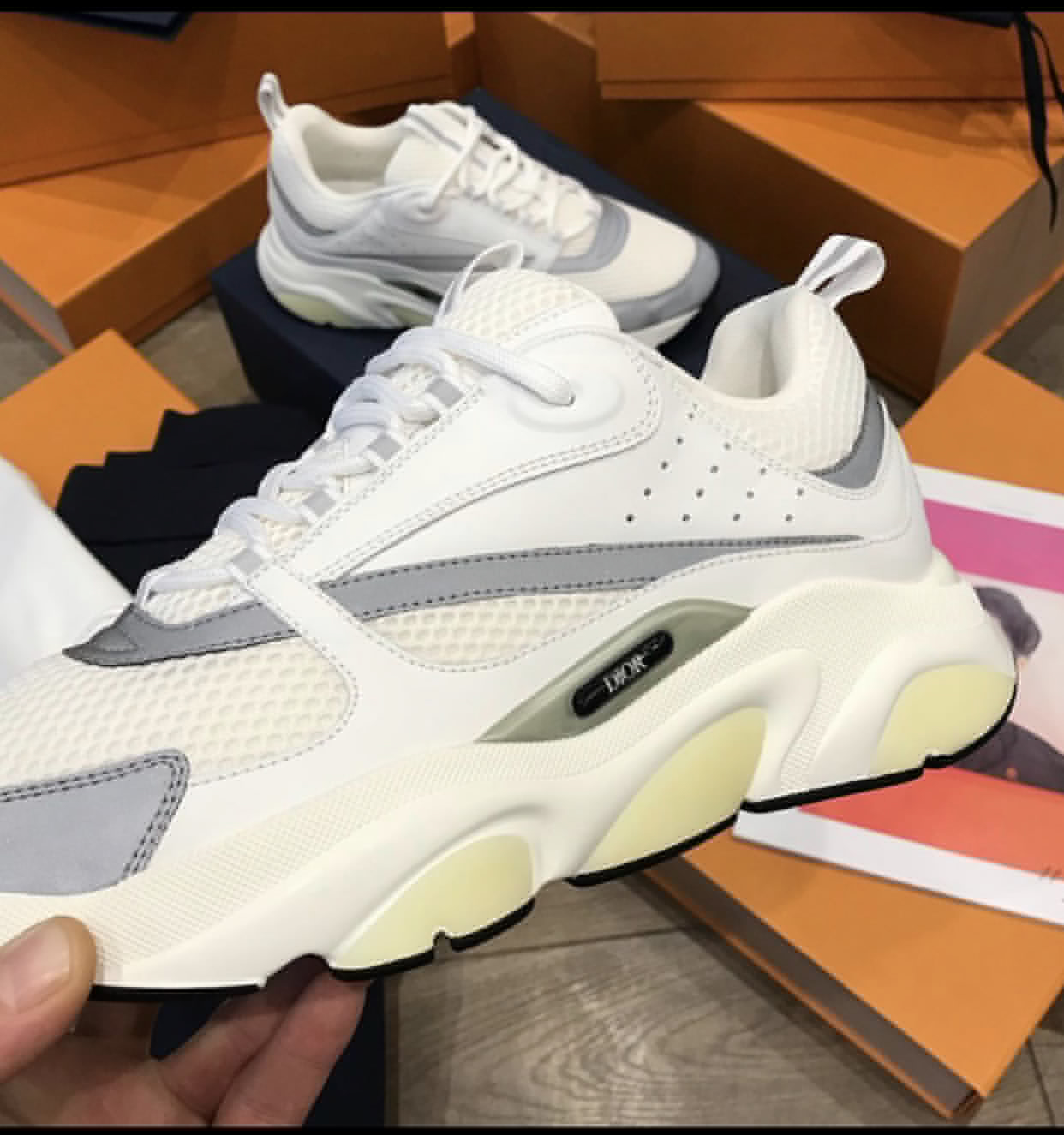 DIOR CLASSIC B22 WHITE & SILVER SNEAKERS