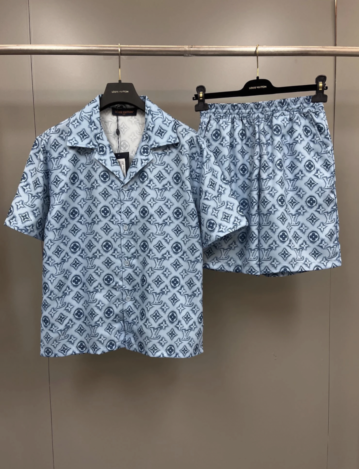 LOUIS VUITTON MONOGRAM SILK SET