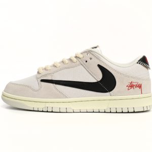 Stussy x Nike SB Dunk Low Stussy